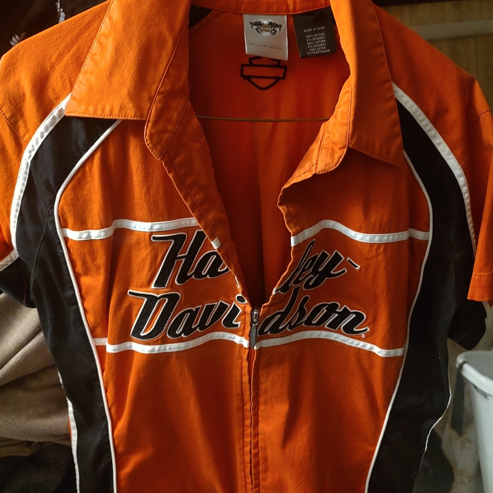 Harley Davidson V neck Zip up